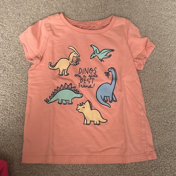 Bundle of 3 Carter’s t shirts, 2T and 24 months - Picture 3 of 4